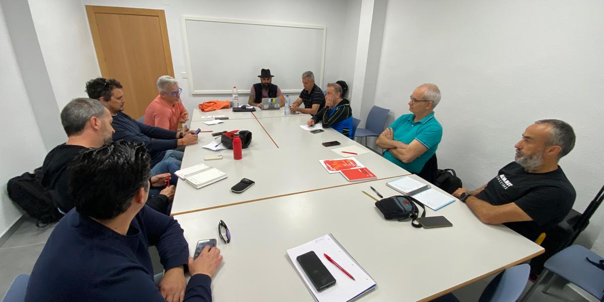 Bomberos y bomberas de FSC-CCOO abordan sus retos profesionales en su plenario anual en Murcia