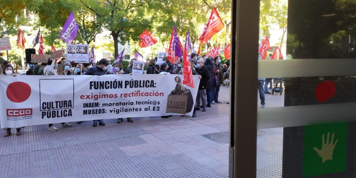 Concentracin SOS Cultura ante la Direccin General de Funcin Pblica.