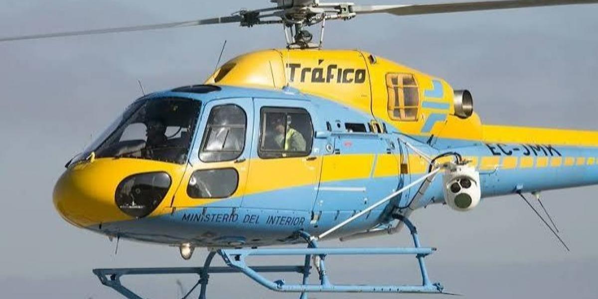 Helicóptero de la DGT