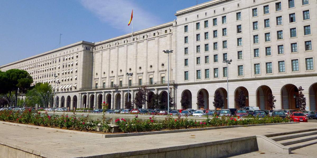 Ministerio de Transportes, Madrid