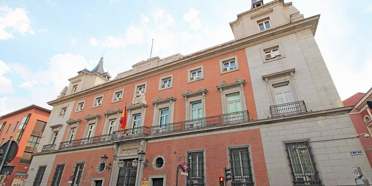 Fachada del Ministerio de Justicia, Madrid.