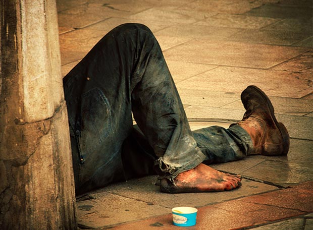 La pobreza crece también en España por la crisis económica