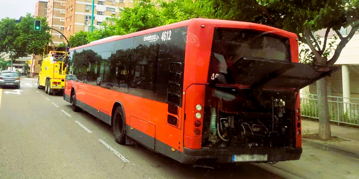 Autobs de la empresa Avanza en Zaragoza