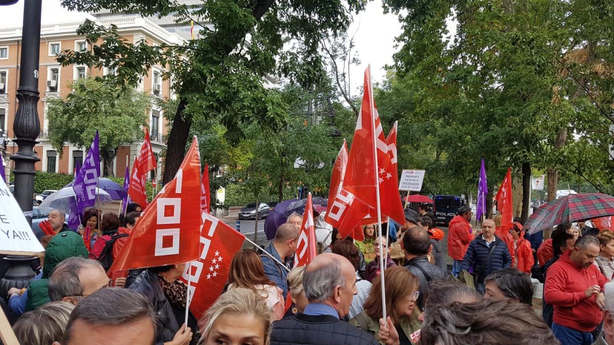 Concentracin 17O de CCOO frente al Ministerio de Poltica Territorial y Funcin Pblica