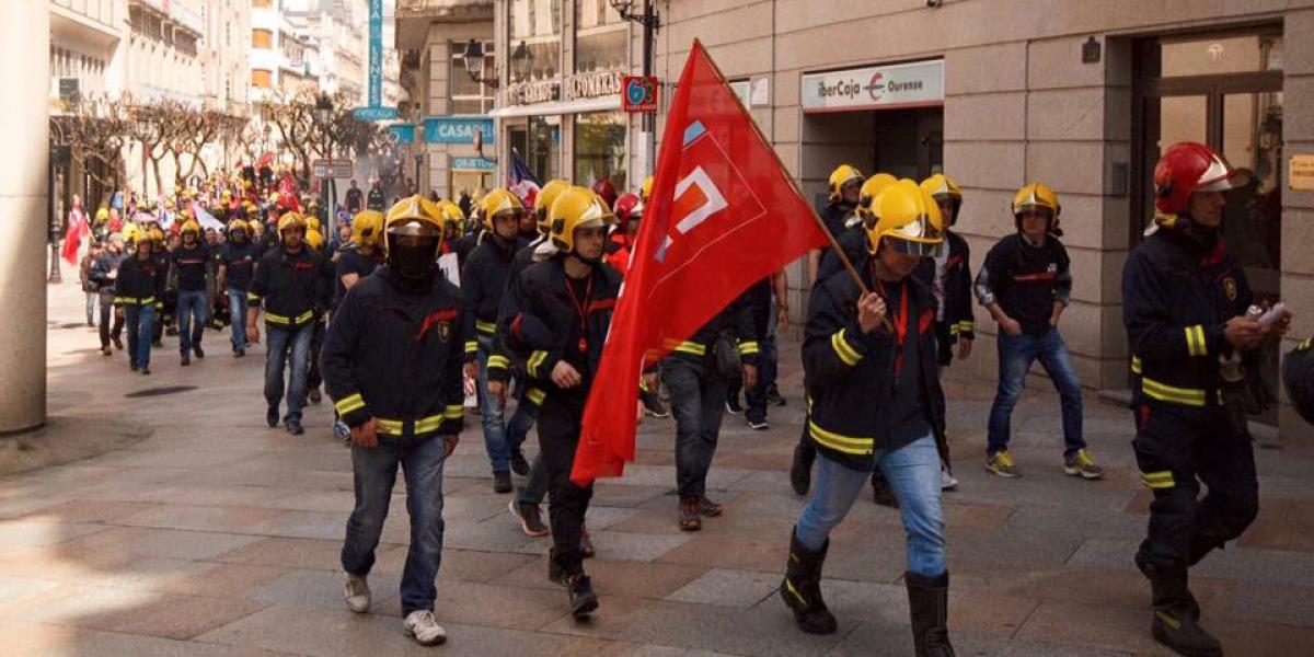 Manifestación de bomberas y bomberos de FSC-CCOO