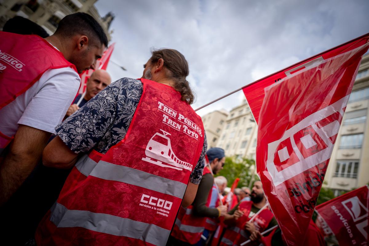 Éxito en la movilización de CCOO por el empleo y la negociación colectiva en el Grupo RENFE